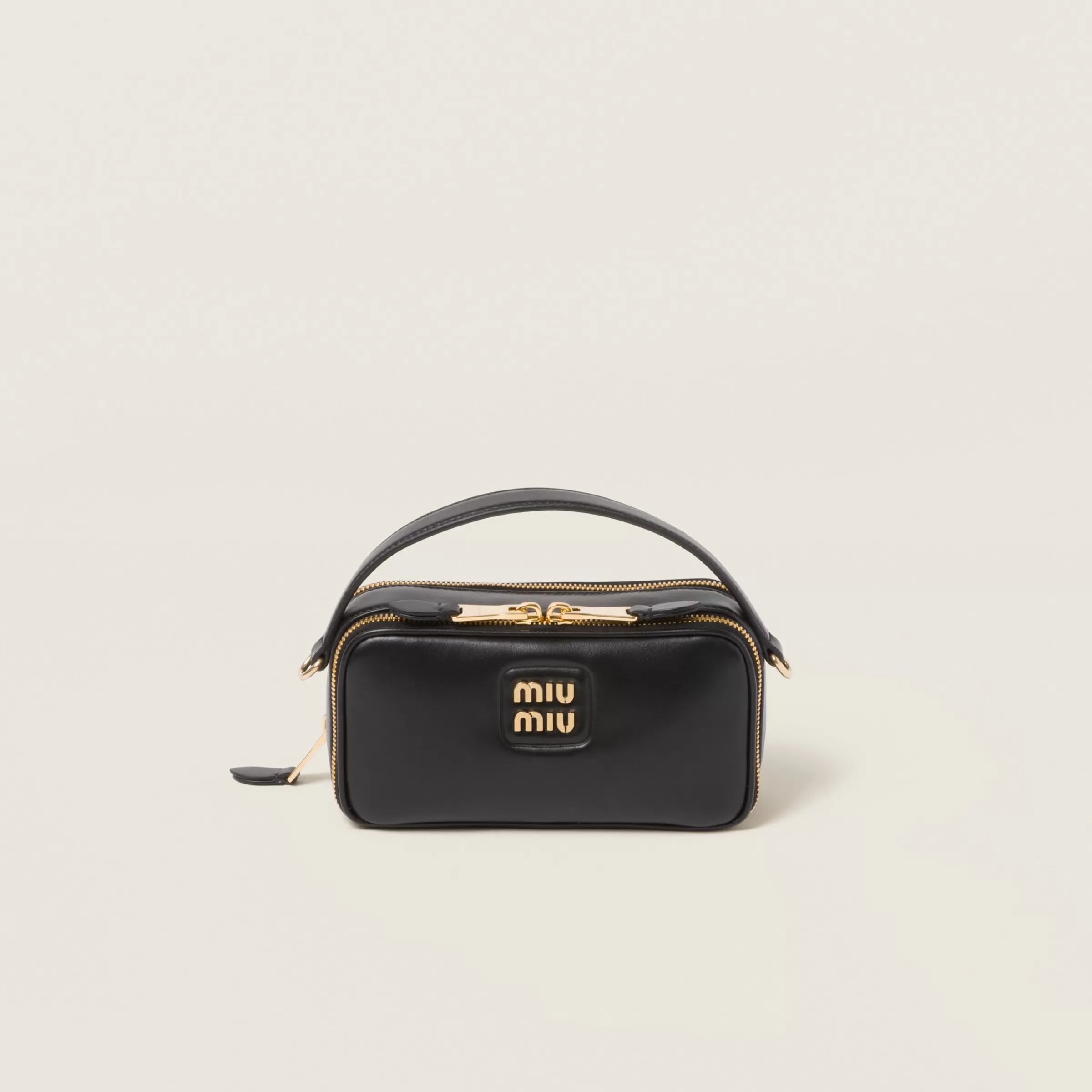 Miu Miu Leather Shoulder Bag |