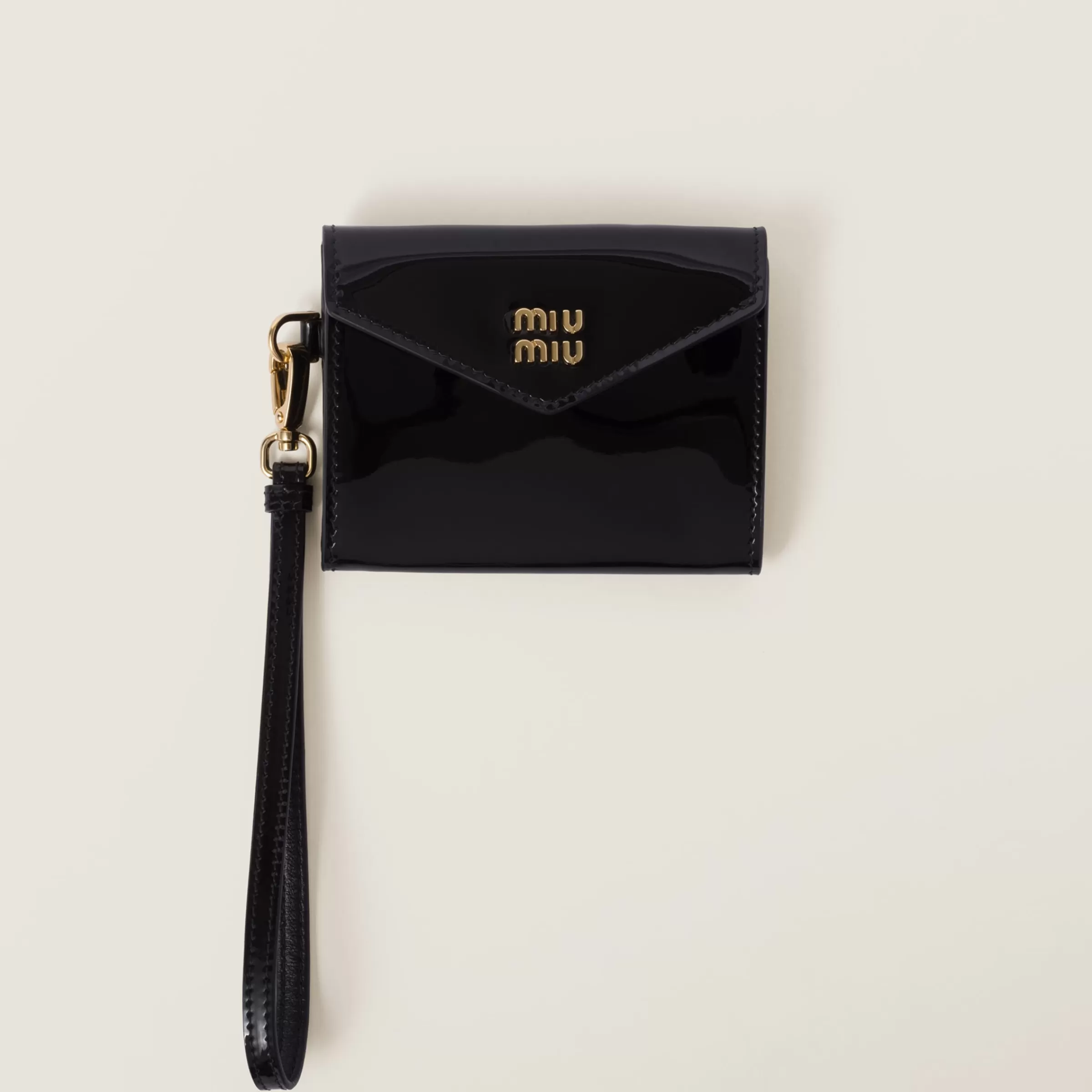 Miu Miu Patent Leather Card Holder |