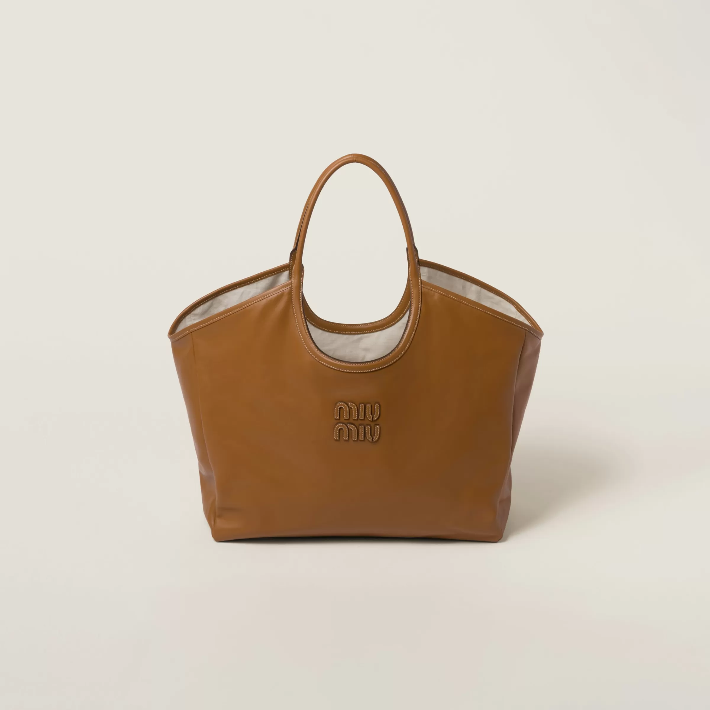 Miu Miu Ivy  Leather Bag |